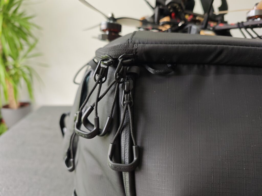 OneMo FPV Backpack YKK lock